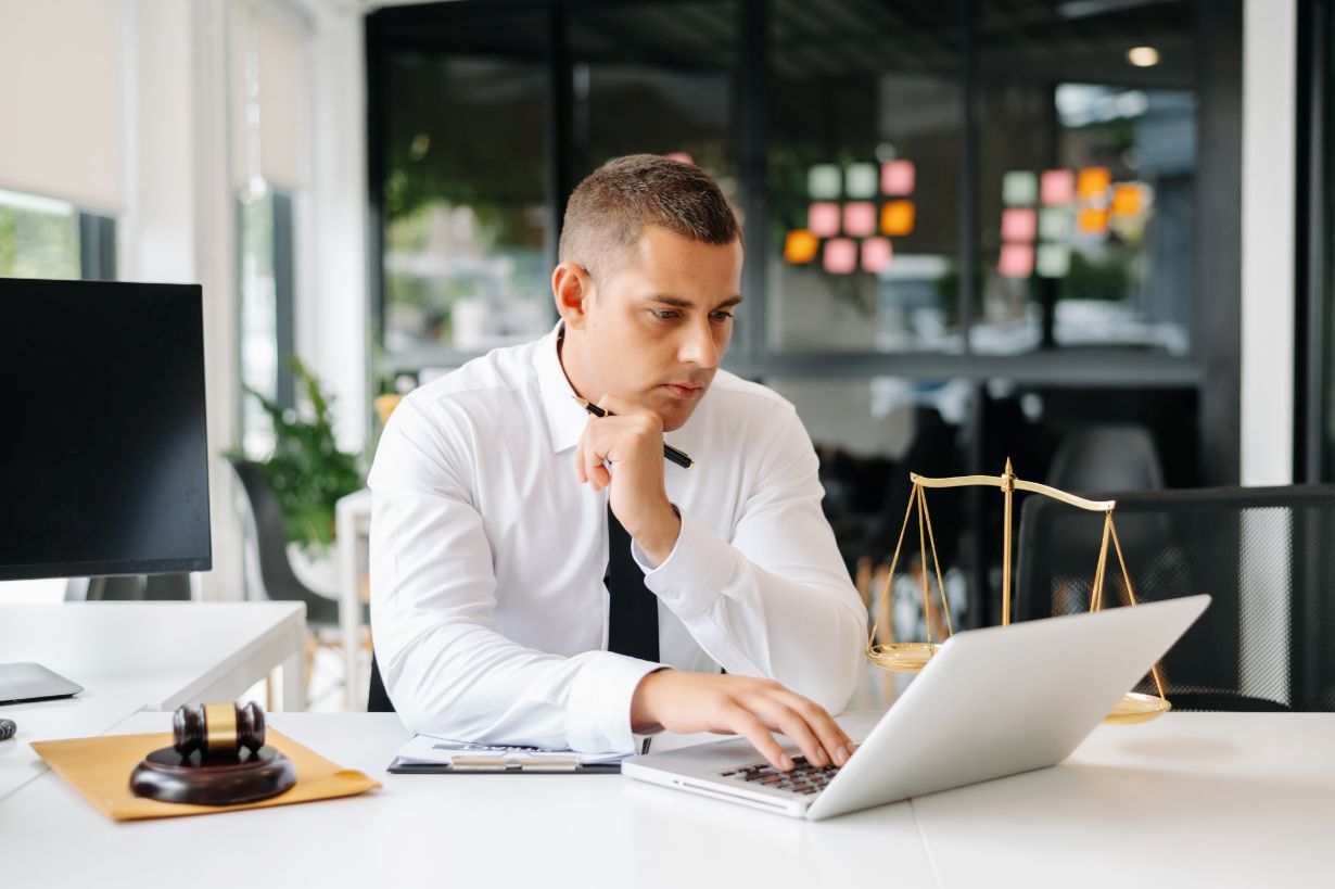 Attorney-led legal tech content writing services for law firm SaaS companies